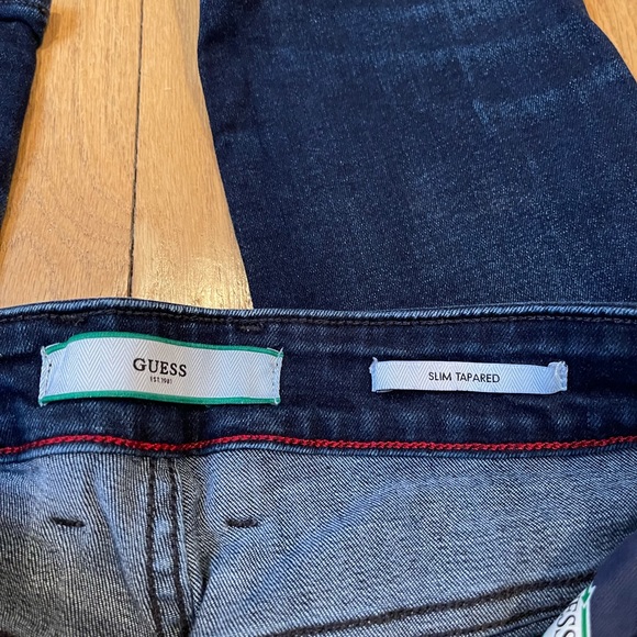 NWOT Men’s GUESS Jeans - Picture 2 of 3